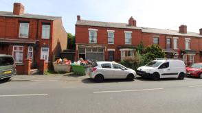 Property for refurbishment in Wigan photo
