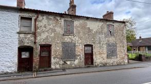 Property for renovation in Winterton photo