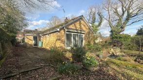 REFURBISHMENT/RE-DEVELOPMENT OPPORTUNITY in Chelmsford photo