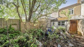 House for modernisation in Swindon photo