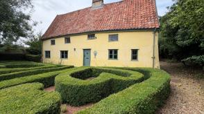 Grade II* Listed cottage for improvement in Norwich photo