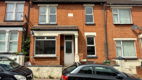House In Need Of Refurbishment in Gillingham photo