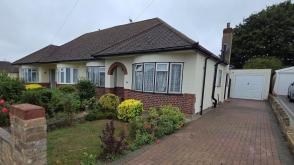 The bungalow requires some light refurbishment in Benfleet photo