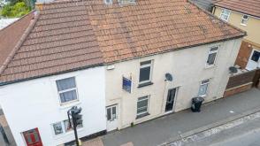 COSMETIC UPDATING in Shirehampton photo