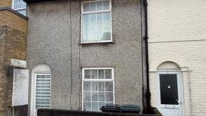 House For Refurbishment in Gravesend photo