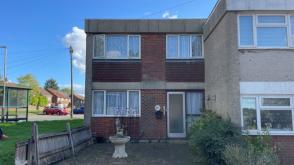 Terrace House requires a program of refurbishment in Borehamwood photo