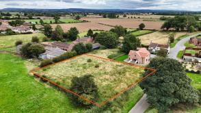 Land for sale in Thrintoft photo