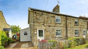 Property requires some updating and improving in Esh photo