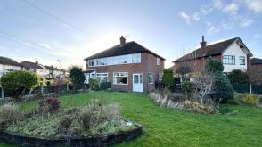 Opportunity for refurbishment in Woodley photo