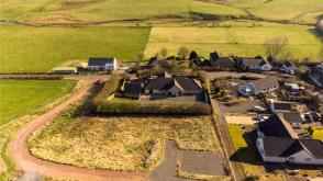 Serviced Building plot in Biggar photo