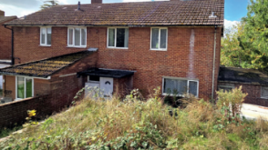 House will require extensive updating in Southampton photo