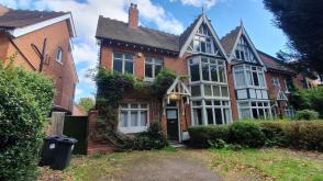 Semi-detached house is in need of refurbishment in Moseley photo