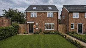 Land for sale in Southall photo