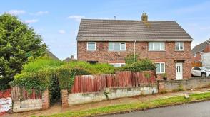 Semi-detached house requiring renovation in Bridgend photo