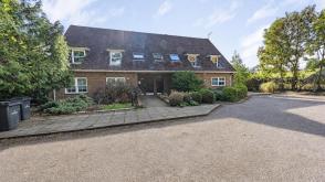 Development opportunity in Bricket Wood photo