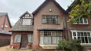 Semi-detached house requiring full modernisation in Norwich photo