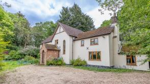 Five bedroom detached for updating in Norwich photo