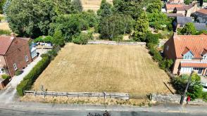 Land for sale in Ripon photo