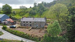 Properties in need of modernisation in Aberystwyth photo