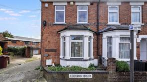 The property requires a program of refurbishment in Reading photo