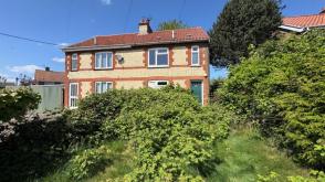 House requiring modernisation in Downham Market photo