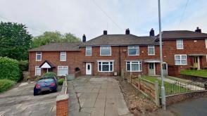 House which requires a program of refurbishment in Bolton photo