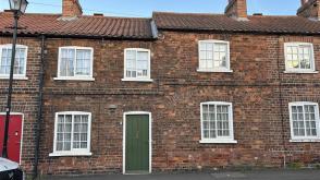 Mid terrace house requiring modernisation in SCUNTHORPE photo