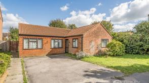 Property to modernise in Southampton photo