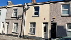The property requires refurbishment in Plymouth photo