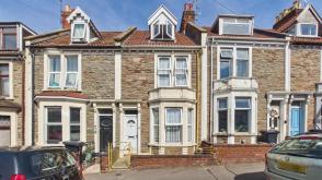 Property requiring complete renovation in Bedminster photo