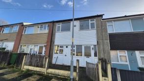 Property which requires refurbishment in Ashton-under-lyne photo