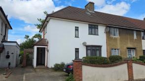 REFURBISHMENT OPPORTUNITY in Dagenham photo