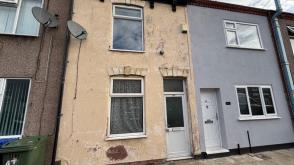 Property for improvement in Grimsby photo
