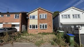 The property would benefit from some upgrading in Erith photo