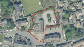 Freehold residential development site in HUDDERSFIELD photo