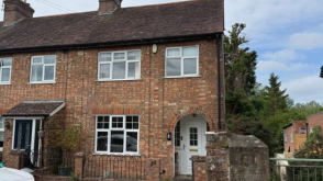 The property is in need of refurbishment in Sevenoaks photo