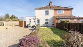 House in need of updating in Norwich photo