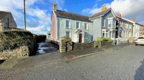 Property in need of modernisation in Clynderwen photo