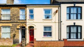 The property requires a program of refurbishment in Lowestoft photo
