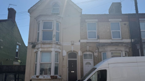 End of terrace for cosmetic works in Liverpool photo