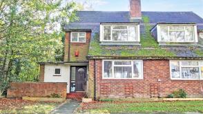 House requiring modernisation in STOKE-ON-TRENT photo