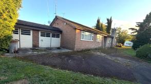 Bungalow requires refurbishment in Walsall photo