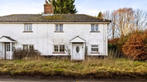 Requiring Refurbishment in Durrington photo