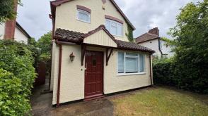 House requiring updating in Norwich photo