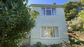 Detached house requiring modernisation in Harwich photo