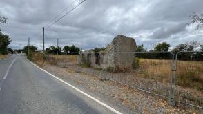 Land for sale in Newcastle Emlyn photo