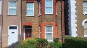 House in Need of Modernisation in Sydenham photo
