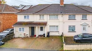 HOUSE | BASIC UPDATING in Bedminster photo