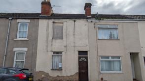 House in need of modernisation in Gloucester photo