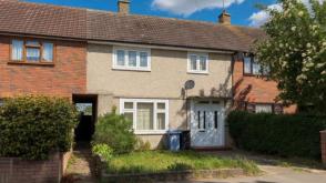 Requires a program of refurbishment in South Ockendon photo